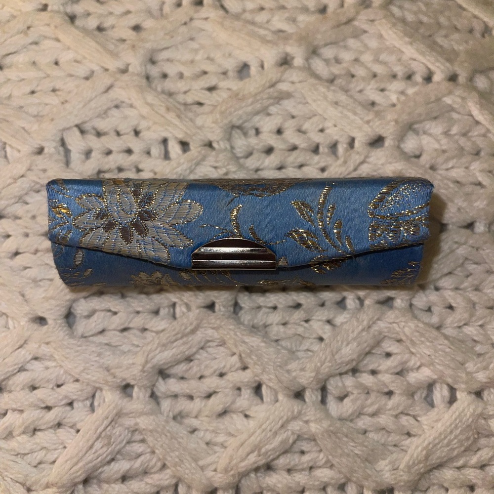 VTG Oriental Embroidered Blue Floral Lipstick Case with Mirror